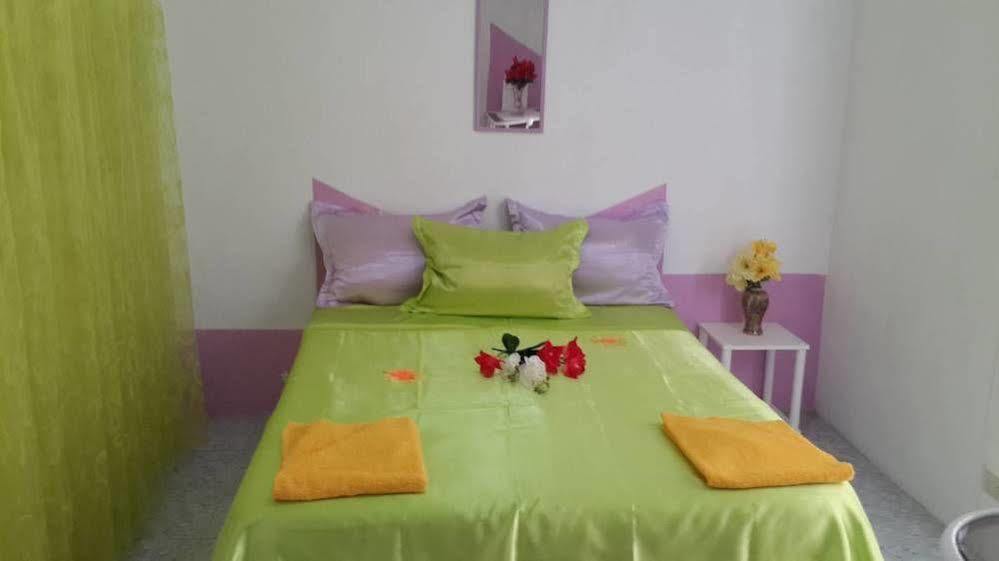 Barracuda Apartments Sámara Zewnętrze zdjęcie